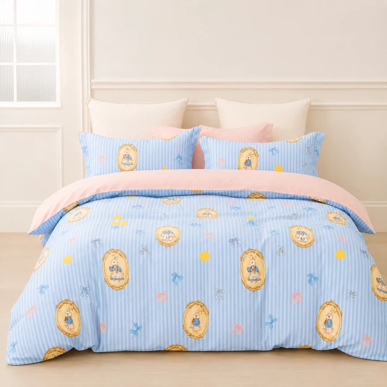 Blue stripe print duvet cover